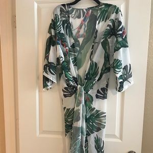 Swimsuit Coverup SZ L NWOT